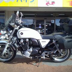 NO.5315　ＣＢ１１００　ＳＣ５６　空冷４サイクルＤＯＨＣ１６バルブ４気筒１１００ｃｃ　ホワイト　☆彡の画像