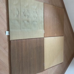 中古　ニトリ　ユニットたたみ９枚で1000円　82×82cm ９枚