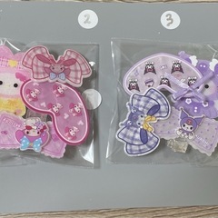 雑貨★クリップ一袋50円★文具等（片側両面テープ使用）の画像