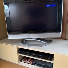 日本ビクター製26型液晶テレビ