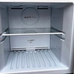 ⑳【税込み】美品 MAXZEN マクスゼン 201L 2ドア冷蔵庫 JR200ML01WH 上部冷凍室 閉め忘れアラーム搭載 2020年製【PayPay使えます】の画像