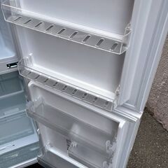 ⑳【税込み】美品 MAXZEN マクスゼン 201L 2ドア冷蔵庫 JR200ML01WH 上部冷凍室 閉め忘れアラーム搭載 2020年製【PayPay使えます】の画像