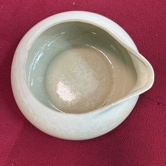 メダカ鉢（陶器　白色）の画像