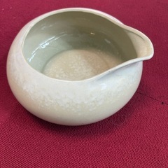 メダカ鉢（陶器　白色）の画像