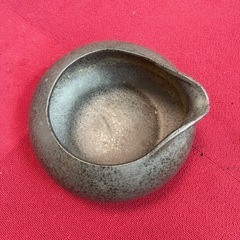 メダカ鉢（陶器　黒色）の画像