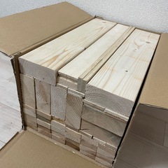 薪　木材詰め合わせ　90サイズ　40センチ　傷や汚れあり ⑧ キャンプ