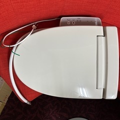 リクシル　ウォシュレット　便座　トイレ　使用期間短い