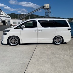 20ヴェルファイア3.5Lの画像