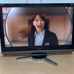 【SHARP液晶テレビ LC-37DS5】TVアンテナ付きの画像