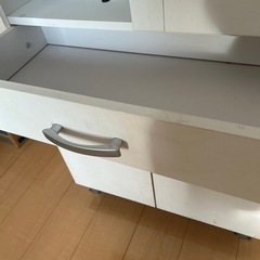 【無料】食器棚（1〜2人用）　の画像