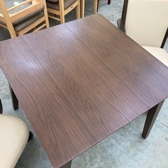 【kj153】美品 ニトリ ダイニングこたつ ダイニングチェア 3点セット 回転椅子 こたつテーブル ブラウン色 　検)一人暮らし　ファミリー　冷蔵庫　洗濯機　オフィス　事務　テーブル　ラック　収納　家具　ソファ　キッチンの画像