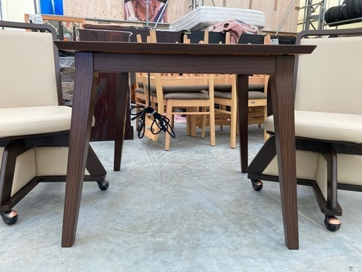 引取】希望ニトリダイニングコタツ用回転椅子