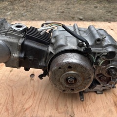 ホンダ　カブ90  エンジン HA02E  　運搬可