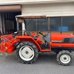 写真載せました。
代理投稿‼️クボタトラクターGL200‼️ 