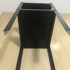 IKEA(イケア) KNARREVIK クナレヴィーク サイドテーブル, ブラック, 37x28 cmの画像