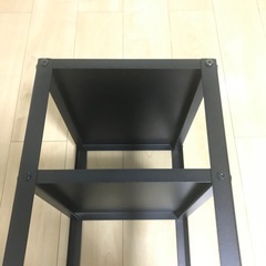 IKEA(イケア) KNARREVIK クナレヴィーク サイドテーブル, ブラック, 37x28 cmの画像