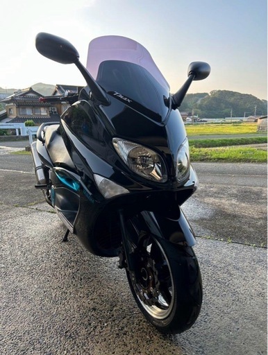 大型スクーターT-MAX500YAMAHA