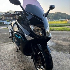 大型スクーターT-MAX500YAMAHA     