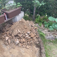 無料 コンクリートガラ　残土