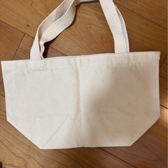 キャンパス　トートバック
の画像