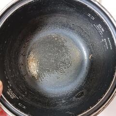 炊飯器の画像