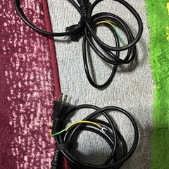 スピーカー電源コード、LRケーブルの画像