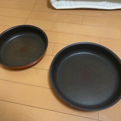 ティファールフライパン2個