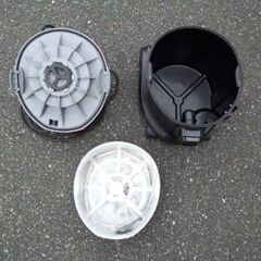 修理必要 業務用掃除機 2台の画像