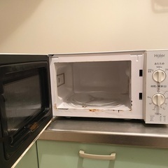 【ハイパワー700W！】Haier 電子レンジ （清掃済）の画像