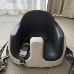 バンボ　BUMBO　ベビーチェア　