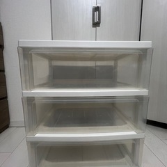 衣装ケース