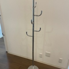 ポールハンガー
