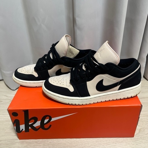 スニーカー Nike Women's Air Jordan 1 Low  