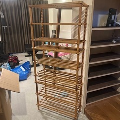 木のラック