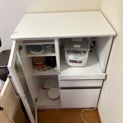 食器棚