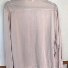 ピングベージュ　襟付き長袖シャツの画像