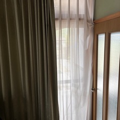 遮光カーテン