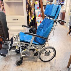 ※カワムラサイクル 介助式 車椅子 ティルト＆リクライニング ノーパンクタイヤ アルミ製 KXL16-42 説明書付属★買取帝国 志木店の画像