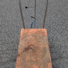 リフト式台車の画像