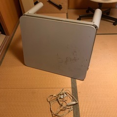こたつテーブルケーブル有りの画像