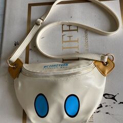 キャラクター　ショルダーバッグ