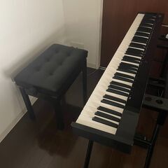 電子ピアノ + 電子ピアノ関連用品（椅子、スタンドなど）