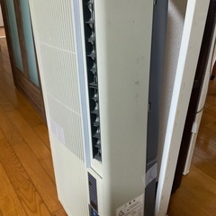 コイズミ　窓枠タイプエアコンの画像