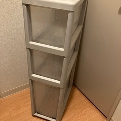 収納ケース　引き出しの画像
