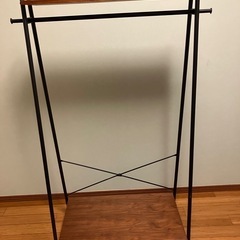 ハンガーラック