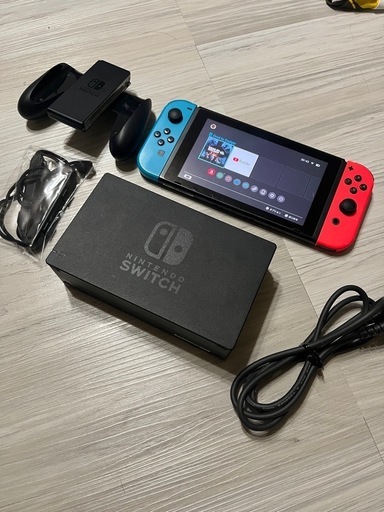 Nintendo Switch 本体 (まろん) 近文のテレビゲーム《その他》の