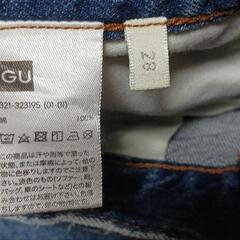 GU　デニム　明るめ　28の画像