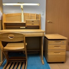 学習机とイスのセット