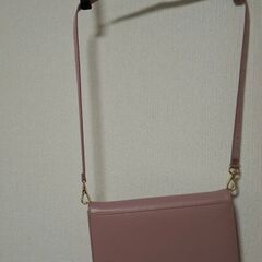 レリアンのショルダーバッグの画像