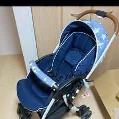 トイザらス限定　アップリカ　両対面　ワンタッチ開閉　自立設計　ラ...